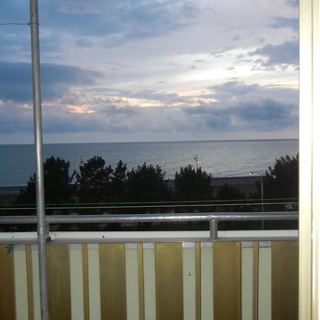 Apartment Irma Rustaveli 57 Батумі Екстер'єр фото
