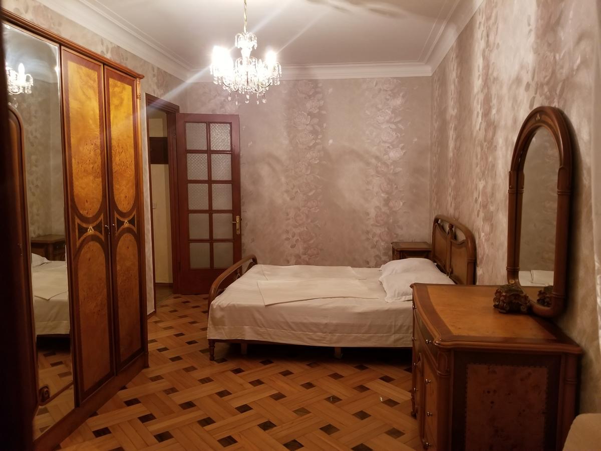 Apartment Irma Rustaveli 57 Батумі Екстер'єр фото